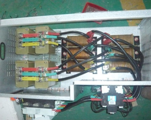 低壓靜態(tài)模塊式無功補(bǔ)償成套裝置
